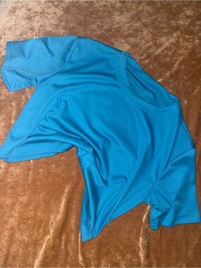 SHEIN Turquoise Short Sleeve Crewneck Tee